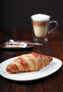 combo croissant_café